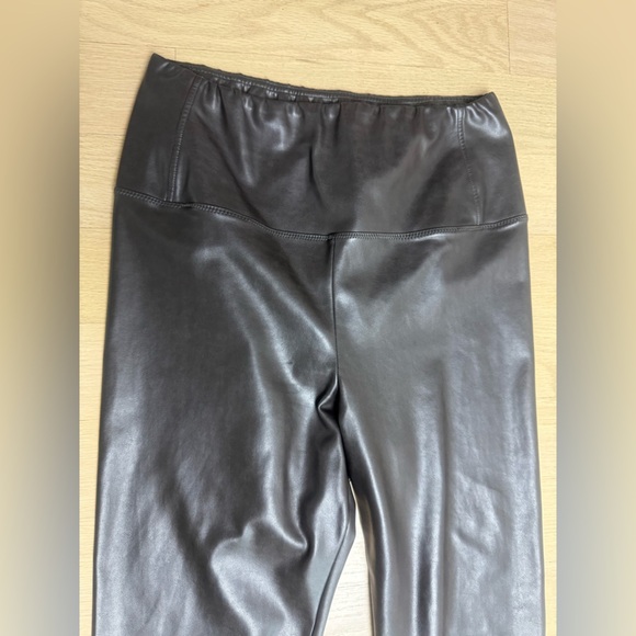 Aritzia Wilfred Free Daria Brown Vegan Leggings L - Picture 6 of 7